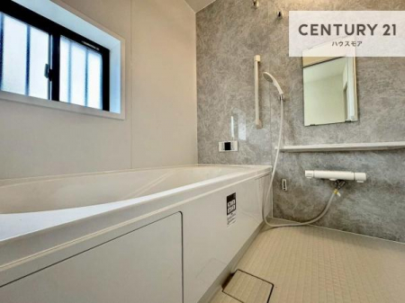 �����@�������������l�̕��͋C�̃o�X���[���́A�����o�Ă��ăo�X�^�C�����[���I
���d���撣���Ă��邲�J���ɂ��D�݂̓����̓����܂����āA�y����ł݂Ă͂������ł��傤���H