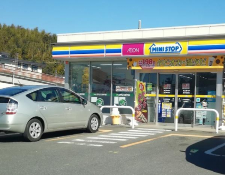 ���ӊ��@-