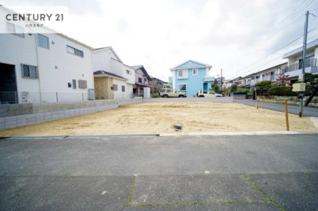 ���ԏ�@���ԃX�y�[�X��2�䕪����܂��I�Z�J���h�J�[�͂������A�o�C�N�⎩�]�ԂȂǂ��u���ꏊ�ɍ���܂���B