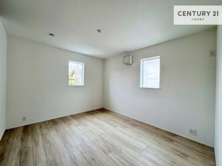 �m���@2�ʍ̌����m�ۂ������邢�����́A���ʂ����ǂ��A���邭��ϋ��S�n�̗ǂ���ԂƂȂ��Ă���܂��B�����b�N�X���ĉ߂�����S�n�̗ǂ��������ł��I