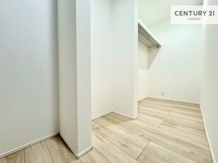 ���[�@��^�̃t�@�~���[�N���[�N�t���I���Ƒ��F�l�̗m����J�o���A�G�߂̕��Ȃǎ��[�ł���D�ꂽ�X�y�[�X�ł��I