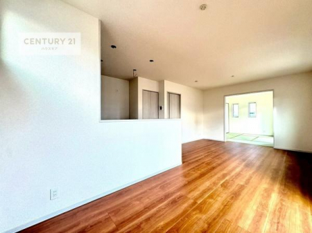 ���r���O�@�L�X�_�C�j���O�X�y�[�X�I������肨�H���B�΂��������y�������Ԃ��߂����܂��B���X�̔���������܂��I