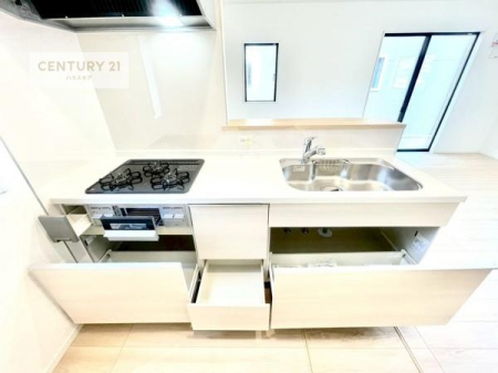 �L�b�`���@���[�X�y�[�X���L�x�ŁA�����X�y�[�X���X�b�L���ƕЕt���Ђ�`�����p�ł��܂��I
���K�ɍ�Ƃ��ł��܂��I�����̗���������܂��I