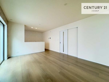 ���r���O�@�L�X�_�C�j���O�X�y�[�X�I������肨�H���B�΂��������y�������Ԃ��߂����܂��B���X�̔���������܂��I