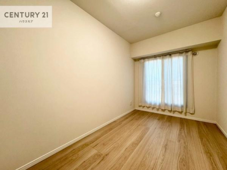 ���r���O�ȊO�̋����@�o���R�j�[�ւƂȂ���傫�ȑ�����A���邢�z�����������ފJ���I�ȋ�ԁB