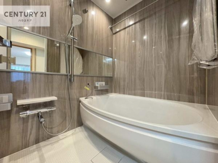 �����@�L�X�o�X�ň���̔������t���b�V���B�����L�΂���̂ŁA�����ɂ��������ƐZ����܂��ˁI�����̃o�X�^�C�����y���݂ɂȂ�܂��B