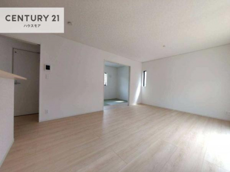 ���r���O�@�L�X�_�C�j���O�X�y�[�X�I������肨�H���B�΂��������y�������Ԃ��߂����܂��B���X�̔���������܂��I