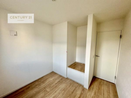 ���r���O�ȊO�̋����@���[�X�y�[�X�����Ă��܂��I�������X�b�L�����ڂ��鎖���ł��܂��ˁB
�Ƌ��I�΂Ȃ��V���v���ȃf�U�C���ׁ̈A�Ƌ��I�΂����C�ɓ���̋�ԍ�肪�ł������ł��ˁB