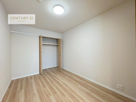 ���r���O�ȊO�̋����@���[�X�y�[�X���[���I�������X�b�L�����ڂ��鎖���ł��܂��ˁB
�Ƌ��I�΂Ȃ��V���v���ȃf�U�C���ׁ̈A�Ƌ��I�΂����C�ɓ���̋�ԍ�肪�ł������ł��ˁB