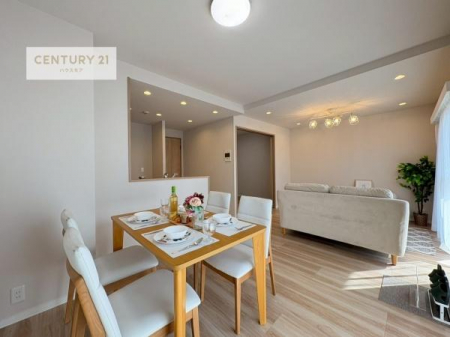 ���r���O�@�L�X�_�C�j���O�X�y�[�X�I������肨�H���B�΂��������y�������Ԃ��߂����܂��B���X�̔���������܂��I