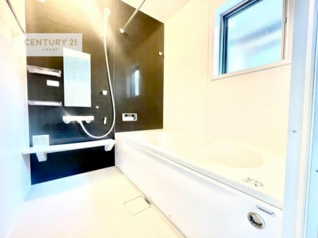 �����@�������������l�̕��͋C�̃o�X���[���́A�����o�Ă��ăo�X�^�C�����[���I
���d���撣���Ă��邲�J���ɂ��D�݂̓����̓����܂����āA�y����ł݂Ă͂������ł��傤���H