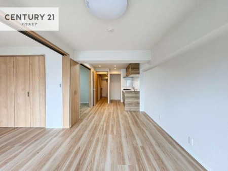 ���r���O�@�J�����̂���L�XLDK�I�\�t�@�[��_�C�j���O�e�[�u����u���Ă������ɂȂ�Ȃ��̂ŉ��K�ɉ߂����܂��I�R�~���j�P�[�V���������₷�����r���O�ł��I