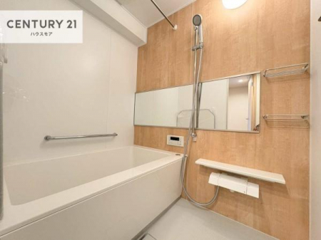 �����@�������������l�̕��͋C�̃o�X���[���́A�����o�Ă��ăo�X�^�C�����[���I
���d���撣���Ă��邲�J���ɂ��D�݂̓����̓����܂����āA�y����ł݂Ă͂������ł��傤���H