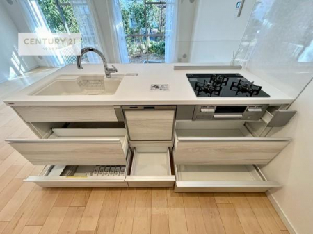 �L�b�`���@���[�X�y�[�X���L�x�ŁA�����X�y�[�X���X�b�L���ƕЕt���Ђ�`�����p�ł��܂��I
���K�ɍ�Ƃ��ł��܂��I�����̗���������܂��I