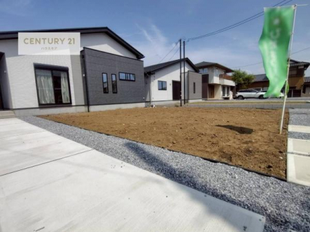 ��@�z������ǍD�Ȃ���ł��I���ꂽ���ɂ͐�������n����J���I�Ȏ��Ԃ��y���߂܂��B
�K�[�f�j���O��ƒ�؉����y���߂܂��I