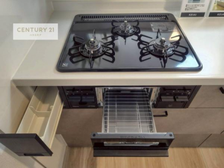 �L�b�`���@�R�����͎O������̂ł������̓����i�s���ł��܂��B
�������O�����t���ł��B�����X�y�[�X���L�X���Ă���׍�Ƃ����₷���I�g�����肪�ǂ��V�X�e���L�b�`���ł��I