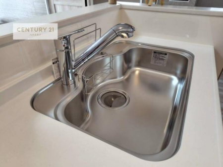 �L�b�`���@���C�h�ȃV���N�ł��ˁI�������˂ɂ������������₷���Ǝ����y�X�d�l�̃V�X�e���L�b�`���ł��I
�f�U�C�����Ƌ@�\�������˂��L�b�`���Ő�����������܂��ˁI