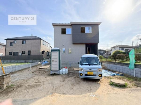 ���ԏ�@���ԃX�y�[�X��2�䕪����܂��I�Z�J���h�J�[�͂������A�o�C�N�⎩�]�ԂȂǂ��u���ꏊ�ɍ���܂���B