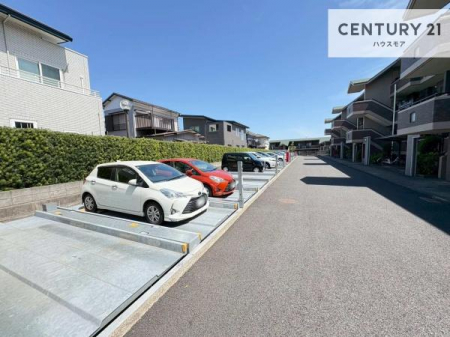 �@�ڂ����󂫏󋵂��m�肽���ꍇ�͂��C�y�ɂ��₢���킹���������I
���ӊ���A���q�l�̂���]�ɍ������������ꏏ�ɂ��ē���v���܂��B�Z��[���A�h�o�C�U�[�ɂ�邲���k������܂��B