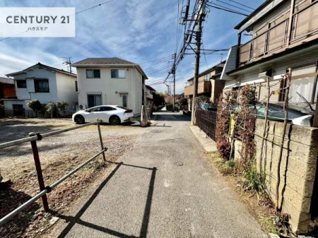 ���̑����n�@�O�ʓ��H��4���I�z����ǍD�ȗ��n�ł��B
�Ԍɓ��ꂪ���ȕ������S�ł��ˁB