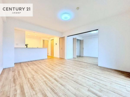 ���r���O�@�S�n�ǂ����r���O�͉Ƒ������R�ƏW�܂�܂��B�Ƒ��c�R�̎��Ԃ����������ł��B���Ƒ��ƁA����w�[���������Ԃ��߂��������ł��ˁB