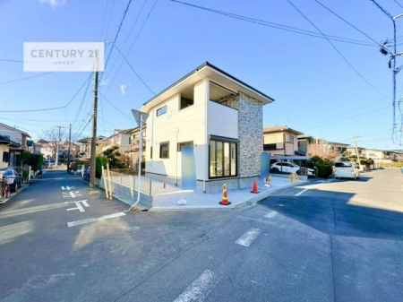 ���̑����n�@�O�ʓ��H6���~4.5���I�z����ǍD�ȗ��n�ł��B
�Ԍɓ��ꂪ���ȕ������S�ł��ˁB