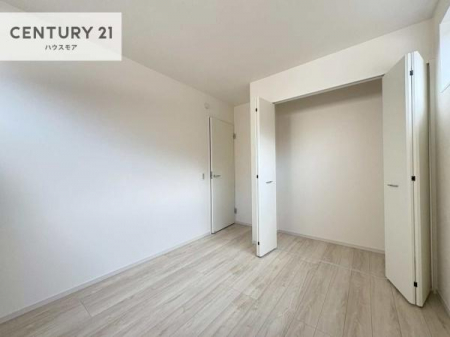 ���[�@�����Ղ���[�Z��ԁB�[�˂��������܂��I
���[�X�y�[�X�Ƃ��Ă͂������A���ւ��̋�Ԃɂ��҂�����ł��I