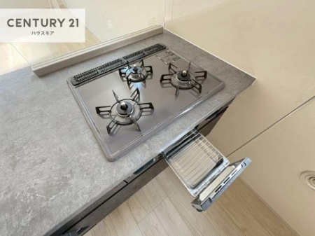 �L�b�`���@�R�����͎O������̂ł������̓����i�s���ł��܂��B
�������O�����t���ł��B�����X�y�[�X���L�X���Ă���׍�Ƃ����₷���I�g�����肪�ǂ��V�X�e���L�b�`���ł��I