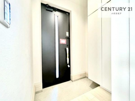 ���ց@�V���[�Y�{�b�N�X�t���B���ւ��Еt�����|�������₷���ł��I
�X�b�L���������ւŌ˂��J�����u�ԁA�������̂���S�n������Ԃ��o�}���Ă���܂��B