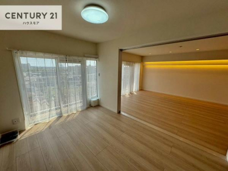 �Q���@�o���R�j�[�֖ʂ����m���Ȃ̂œV�C�̂������̓o���R�j�[�֏o�ă��t���b�V������̂������ł��ˁI�[�������v���C�x�[�g�^�C���������m���I�z������A���ʂ��ǍD�ł��B