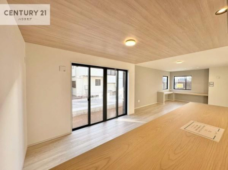 ���r���O�@�L�X�_�C�j���O�X�y�[�X�I������肨�H���B�΂��������y�������Ԃ��߂����܂��B���X�̔���������܂��I