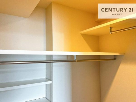 ���[�@�E�H�[�N�C���N���[�[�b�g�t���ł��B��������̂��m���Ȃǂ����[���Ă��������ł��ˁI���ɂ���@�������ȂǋG�ߕ��̑傫�ȉƓd�����[�ł��܂��I