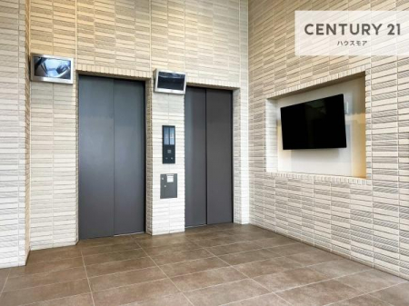 ���̑����p���@�G���x�[�^�[�����ŁA���X�̈ړ������K�B
�����̓��₨�ו��̑������ł��A�X���[�Y�ɂ��A��������܂��I