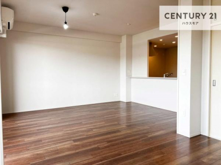 ���r���O�@�L�X�_�C�j���O�X�y�[�X�I������肨�H���B�΂��������y�������Ԃ��߂����܂��B���X�̔���������܂��I