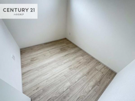 ���r���O�ȊO�̋����@�V���v���Ƀf�U�C������Ă��邽�߁A�Ƌ��I�т܂���I
���C�ɓ���̉Ƌ��u���Ă��낰���Ԃ���邱�Ƃ��ł��܂��B