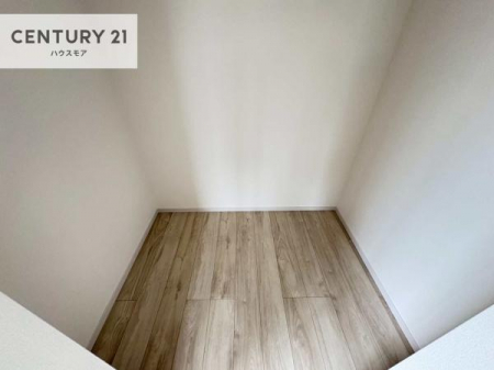 ���[�@�E�H�[�N�C���N���[�[�b�g�t���ł��B��������̂��m���Ȃǂ����[���Ă��������ł��ˁI���ɂ���@�������ȂǋG�ߕ��̑傫�ȉƓd�����[�ł��܂��I