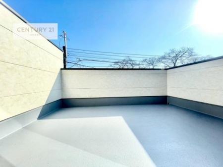 �o���R�j�[�@�z������̗ǂ��o���R�j�[�ŁA�����󕨂��悭���������ł��ˁI
���V�C�̗ǂ����ɂ̓o���R�j�[�֏o�ă��t���b�V������̂��C�����悳�����ł��B