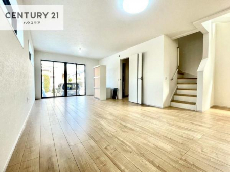 ���r���O�@�����Ƒ��Ɗ炪���킹���郊�r���O�C���K�i�I�R�~���j�P�[�V�������Ƃ�₷���̂Ŋ��C���ӂ��LDK�����o���邱�Ƃ��ł��܂��I