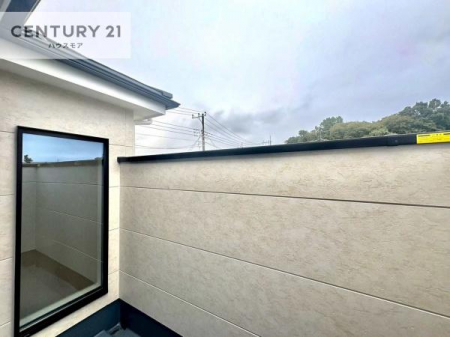 �Z�˂���̒��]�ʐ^�@���ꂽ���ɂ͐�������n����J���I�Ȏ��Ԃ��y���߂܂��B�C�����̗ǂ������ʂ蔲����X���݂ł��I
