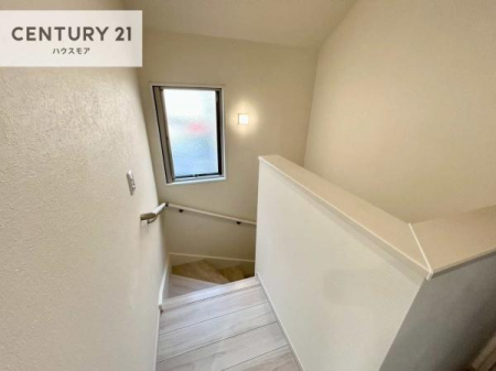 ���̑����ρ@�K�i�́A�肷������Ă��Ė��邭��������������ƌ�����̂ň��S�I�g�̂̃T�|�[�g��]�|�h�~���S�E���S�ɗ��p���ł��܂��I