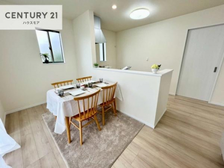 ���r���O�@�L�X�_�C�j���O�X�y�[�X�I������肨�H���B�΂��������y�������Ԃ��߂����܂��B���X�̔���������܂��I�y���n�̔���J�Ò��z