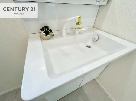 ���ʑ�E���ʏ��@�[�����ʑ�{�E���́A�������˂ɂ����̂ł�����ꂪ�y�X�I���������ۂĂ܂��I
�L���C�Ȑ��ʏ��Ŏ��������̃��`�x�[�V�������オ��܂��ˁI�y���n�̔���J�Ò��z