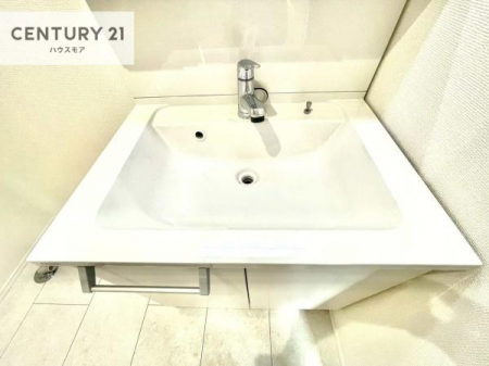 ���ʑ�E���ʏ��@�[�����ʑ�{�E���́A�������˂ɂ����̂ł�����ꂪ�y�X�I���������ۂĂ܂��I
�L���C�Ȑ��ʏ��Ŏ��������̃��`�x�[�V�������オ��܂��ˁI