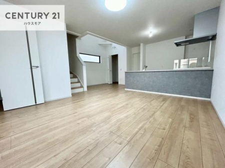 ���r���O�@�L�X�_�C�j���O�X�y�[�X�I������肨�H���B�΂��������y�������Ԃ��߂����܂��B���X�̔���������܂��I