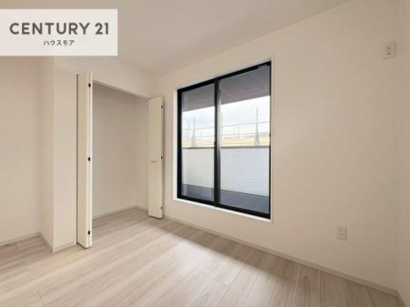 �q�������@���[�X�y�[�X����������m�ۂ���Ă��邽�߁A���������w�p�i���T�b�ƕЕt���A���ł��X�b�L���B
�Y��ȋ�Ԃ��ۂĂ܂��I