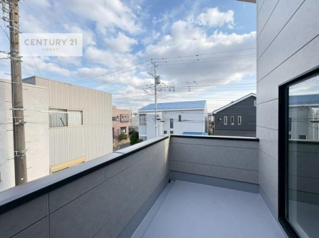 �o���R�j�[�@�z������̗ǂ��o���R�j�[�ŁA�����󕨂��悭���������ł��ˁI
���V�C�̗ǂ����ɂ̓o���R�j�[�֏o�ă��t���b�V������̂��C�����悳�����ł��B