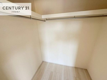 ���[�@�E�H�[�N�C���N���[�[�b�g�t���ł��B��������̂��m���Ȃǂ����[���Ă��������ł��ˁI���ɂ���@�������ȂǋG�ߕ��̑傫�ȉƓd�����[�ł��܂��I