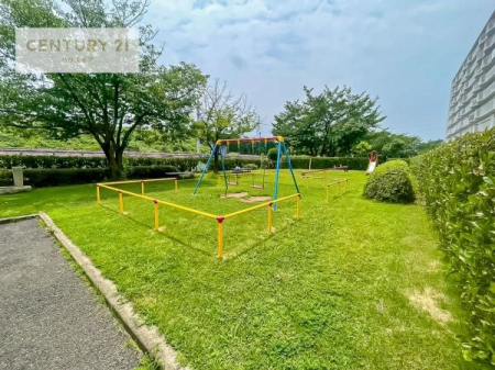 ���̑����p���@�~�n���ɂ͌���������A���q�l�Ƃ̎U����V�я�Ƃ��Ă��g�����������܂��B
�x���ɂ͊O�̋�C���z���A���t���b�V������̂����܂ɂ͂����ł��ˁB