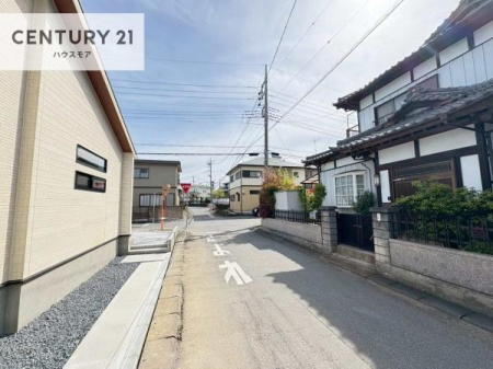 ���̑����n�@�O�ʓ��H��6���~5���I�z����ǍD�ȗ��n�ł��B
�Ԍɓ��ꂪ���ȕ������S�ł��ˁB