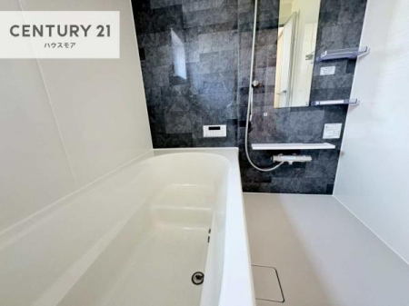 �����@�������������l�̕��͋C�̃o�X���[���́A�����o�Ă��ăo�X�^�C�����[���I
���d���撣���Ă��邲�J���ɂ��D�݂̓����̓����܂����āA�y����ł݂Ă͂������ł��傤���H